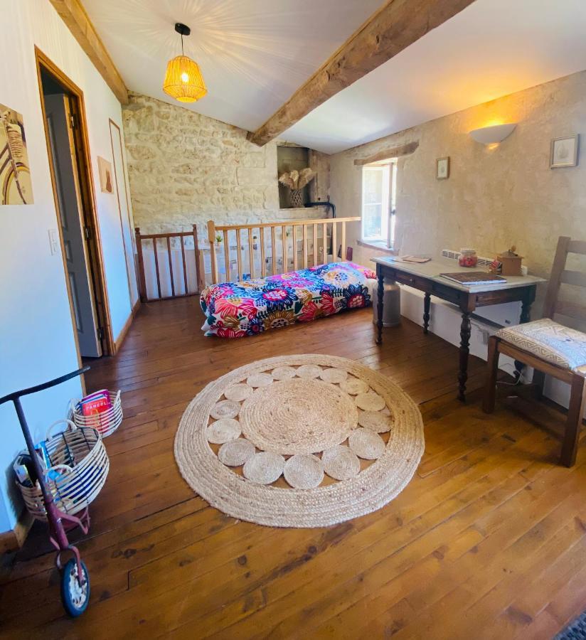 La Barauderie , Chambre Individuelle Mazeray Bagian luar foto